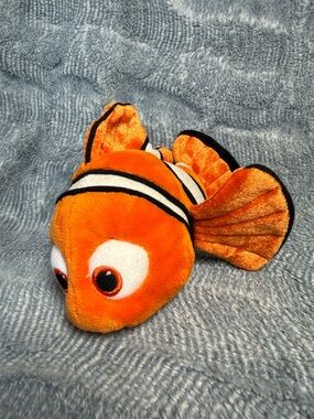 Disney Pixar Finding Nemo Clown Fish Plush